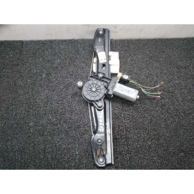 Recambio de elevalunas trasero izquierdo para bmw serie 1 lim. (f20) 116d referencia OEM IAM   