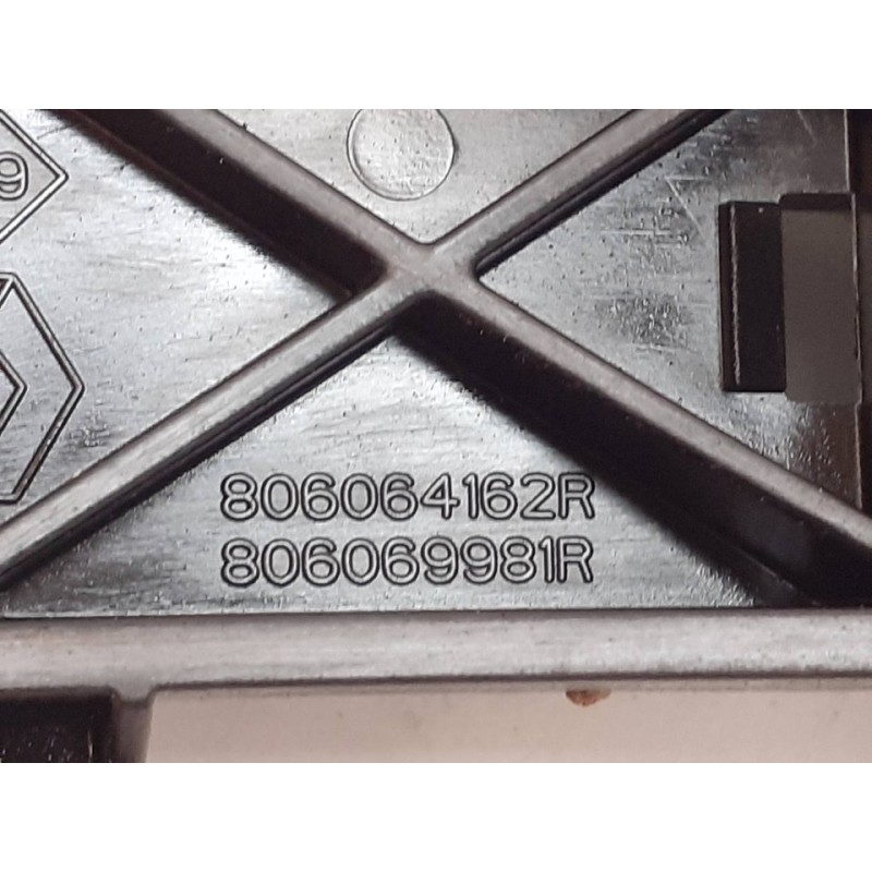 Recambio de soporte maneta exterior trasera derecha para renault master kasten l4h3 gka 4,5t referencia OEM IAM 806064162R 3