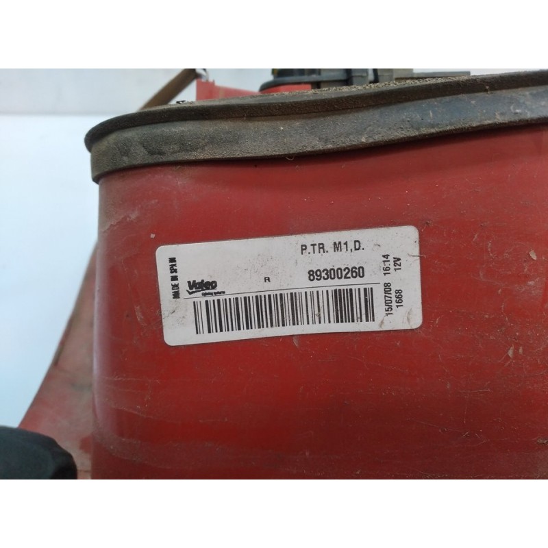 Recambio de piloto trasero derecho para citroën xsara picasso 2.0 hdi referencia OEM IAM 89300260  VALEO 5