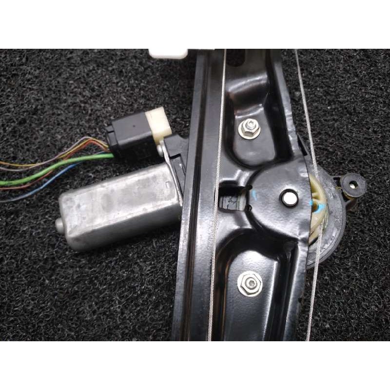 Recambio de elevalunas trasero izquierdo para bmw serie 1 lim. (f20) 116d referencia OEM IAM - Blanco 7