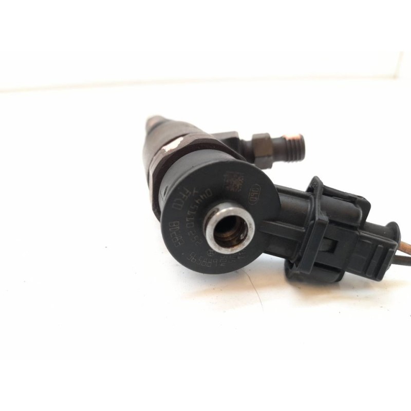 Recambio de inyector para peugeot 206 berlina 1.4 hdi referencia OEM IAM 0445110252  BOSCH - Gris 2