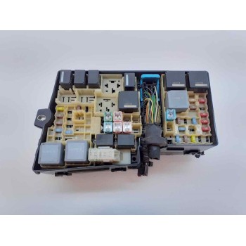 CAJA RELES / FUSIBLES AV6T14A142AB 