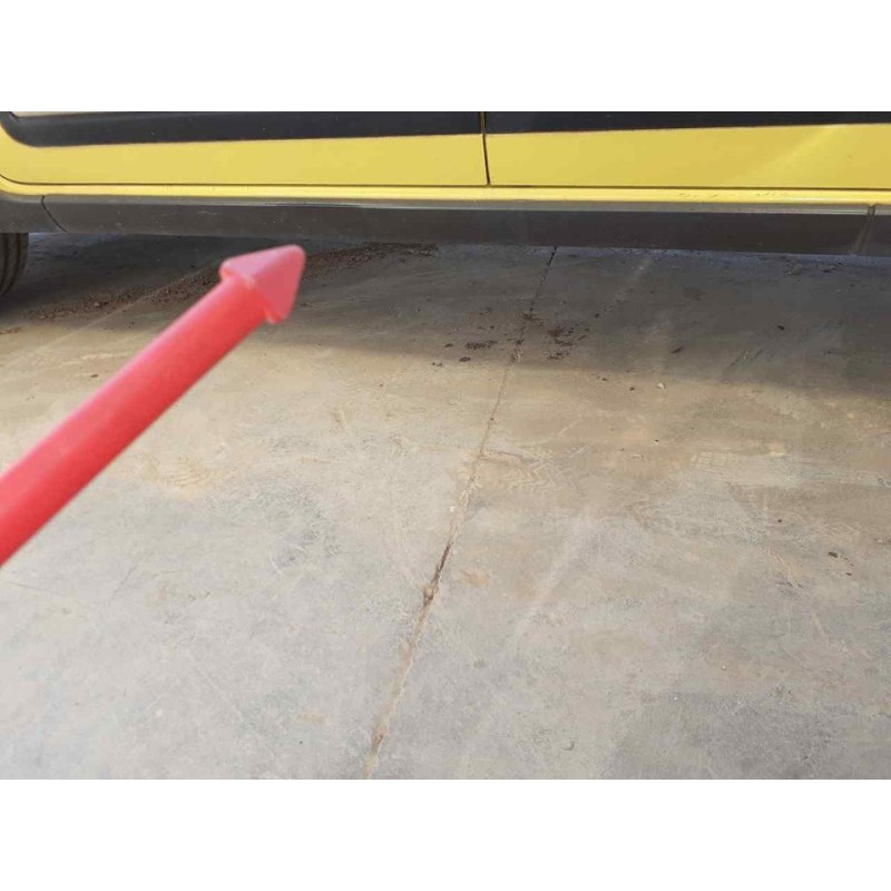 Recambio de faldon lateral para fiat 500 l (330) trekking referencia OEM IAM   