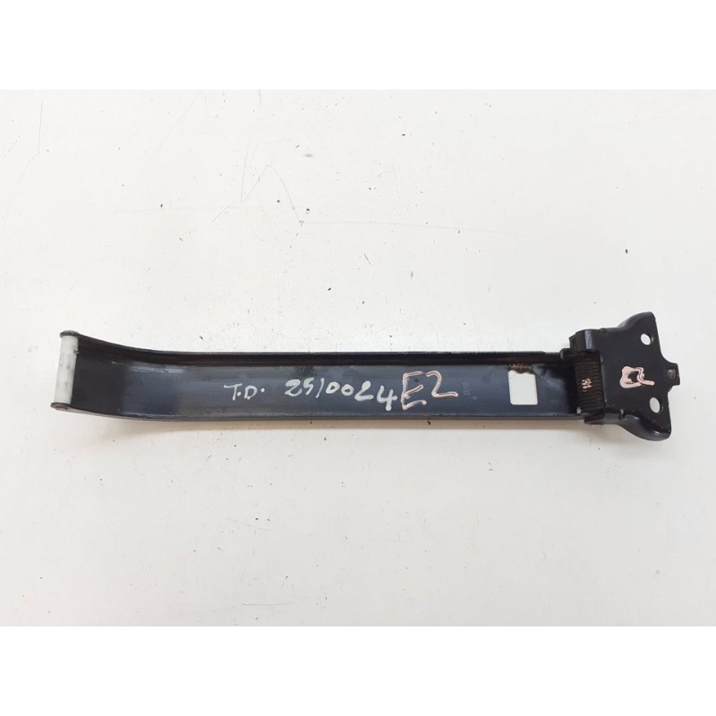 Recambio de retenedor puerta trasera derecha para renault master kasten l4h3 gka 4,5t referencia OEM IAM 904702142R 3