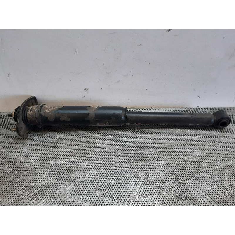 Recambio de amortiguador trasero izquierdo para mitsubishi santamo (hyundai) 2.0 cat referencia OEM IAM  140538 