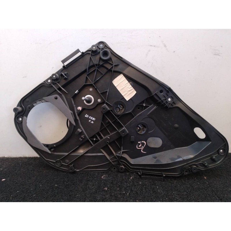 Recambio de elevalunas trasero derecho para ford fiesta (cb1) trend referencia OEM IAM 8A61A2700001 8A61A045H22AG 