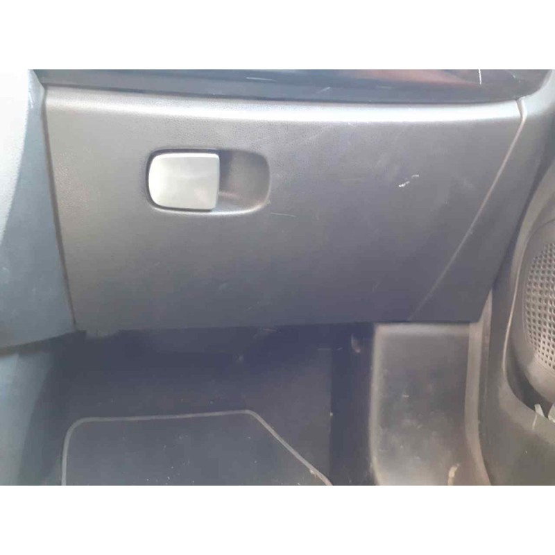 Recambio de guantera para fiat 500 l (330) trekking referencia OEM IAM - Amarillo 3