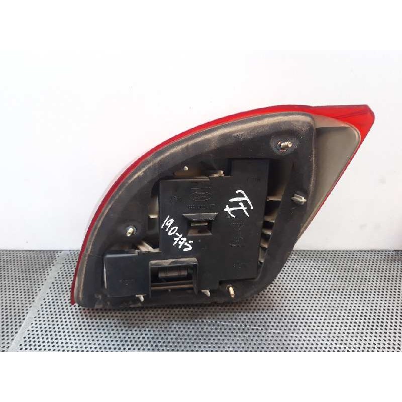 Recambio de piloto trasero izquierdo para ford fiesta berlina ghia referencia OEM IAM - Azul 3