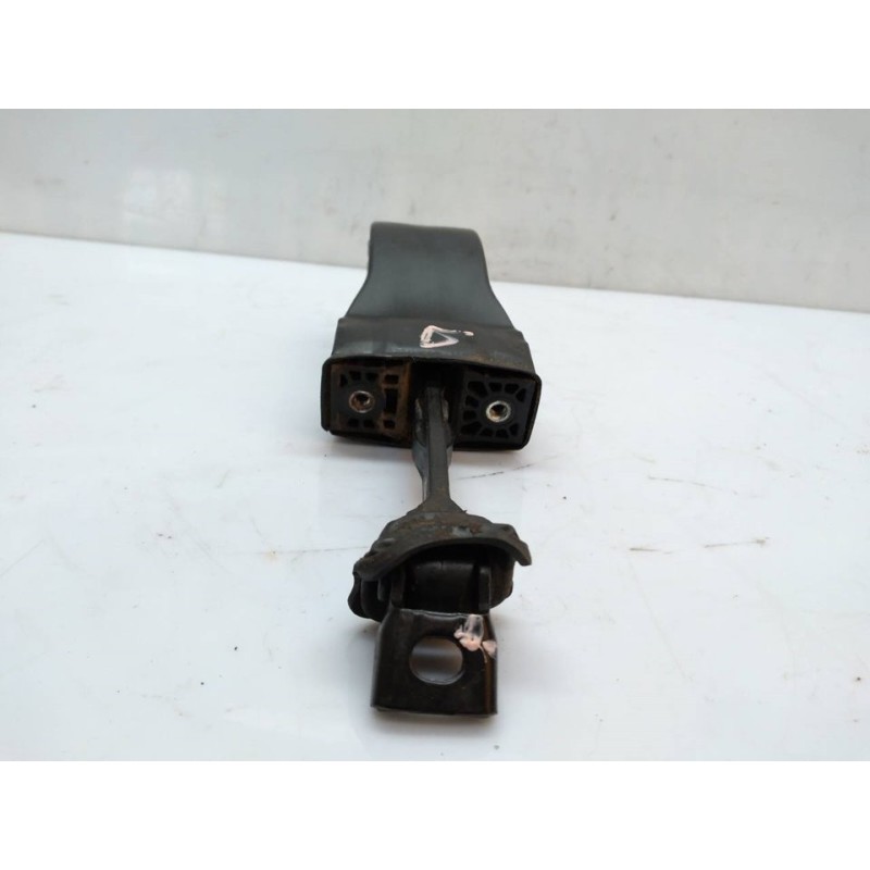 Recambio de retenedor puerta trasera derecha para seat ibiza st (6j8) style referencia OEM IAM - Negro 2