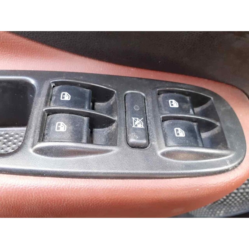 Recambio de mando elevalunas delantero izquierdo para fiat 500 l (330) trekking referencia OEM IAM   