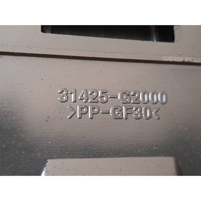 Recambio de filtro carbono activo para hyundai ioniq klass hybrid referencia OEM IAM 31400G2100 31420G2000 - Gris 11