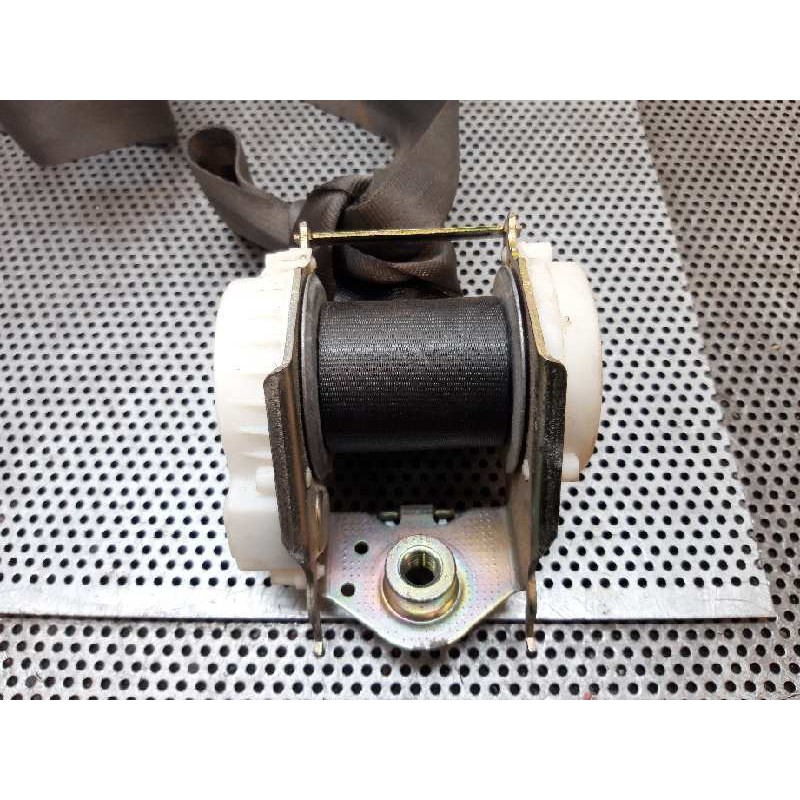 Recambio de cinturon seguridad trasero central para renault clio iii 1.5 dci diesel cat referencia OEM IAM - Rojo 4