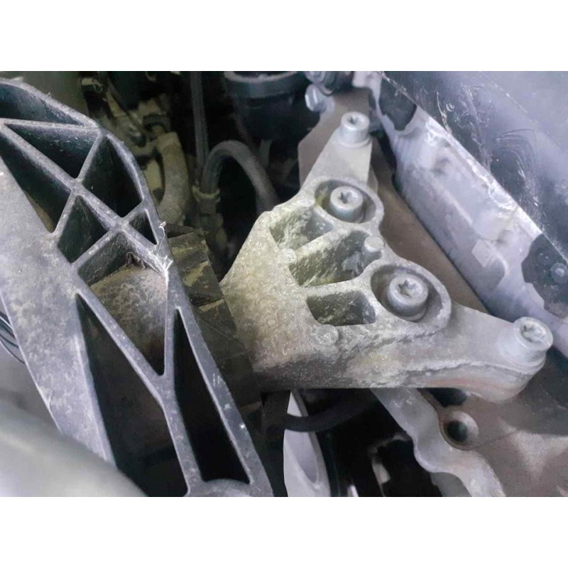 Recambio de soporte motor derecho para peugeot 308 style referencia OEM IAM   