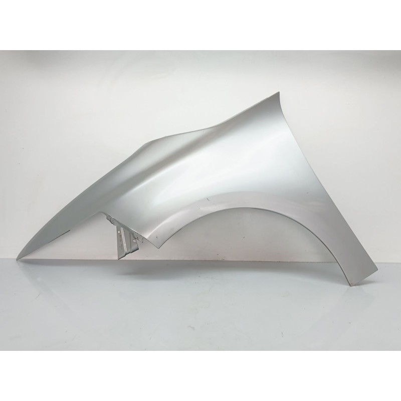 Recambio de aleta delantera izquierda para citroën c4 grand picasso attraction referencia OEM IAM 9803150380  
