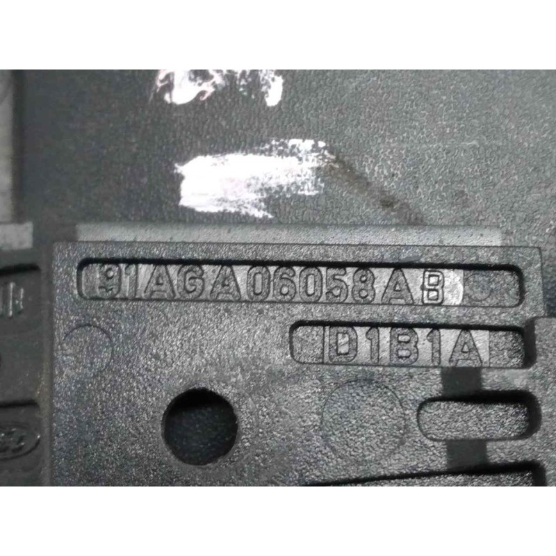 Recambio de guantera para ford escort berl./turnier atlanta berlina referencia OEM IAM - Azul 3