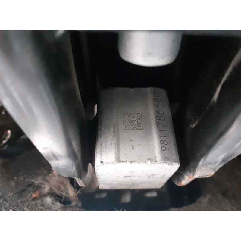 Recambio de soporte motor trasero para peugeot 308 style referencia OEM IAM 9811786680 2