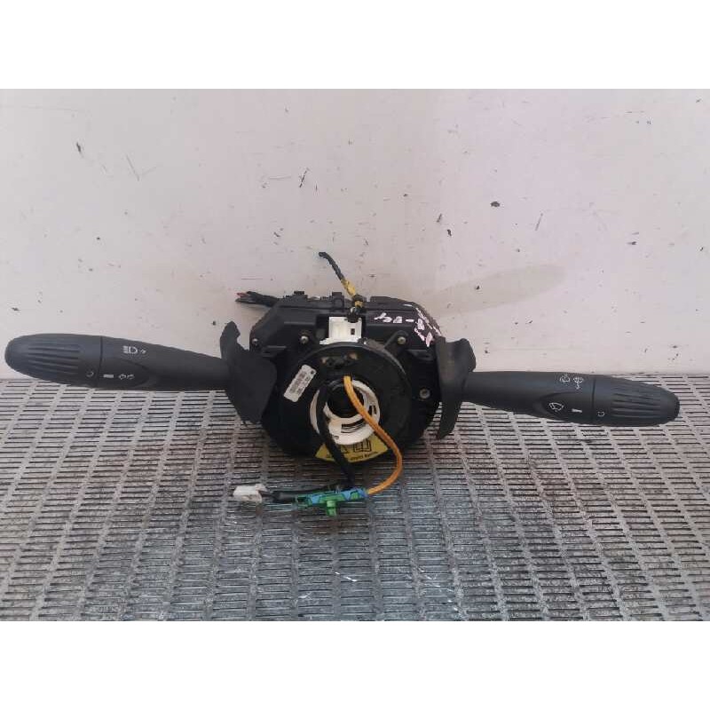 Recambio de mando luces para fiat punto berlina (188) 1.2 cat referencia OEM IAM 1220611210337  