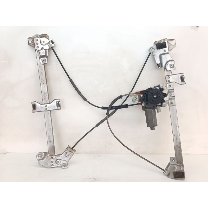 Recambio de elevalunas delantero izquierdo para peugeot partner monospace (5_, g_) 1.9 d referencia OEM IAM 0130821763  