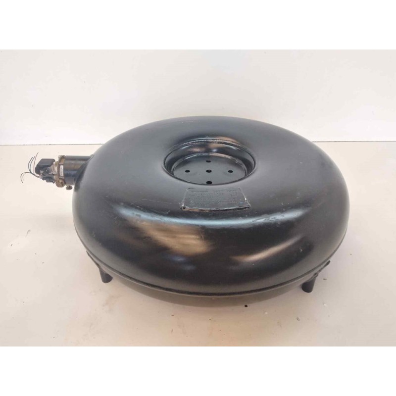 Recambio de deposito combustible para dacia jogger extreme go referencia OEM IAM 67R030441 D650H200 3