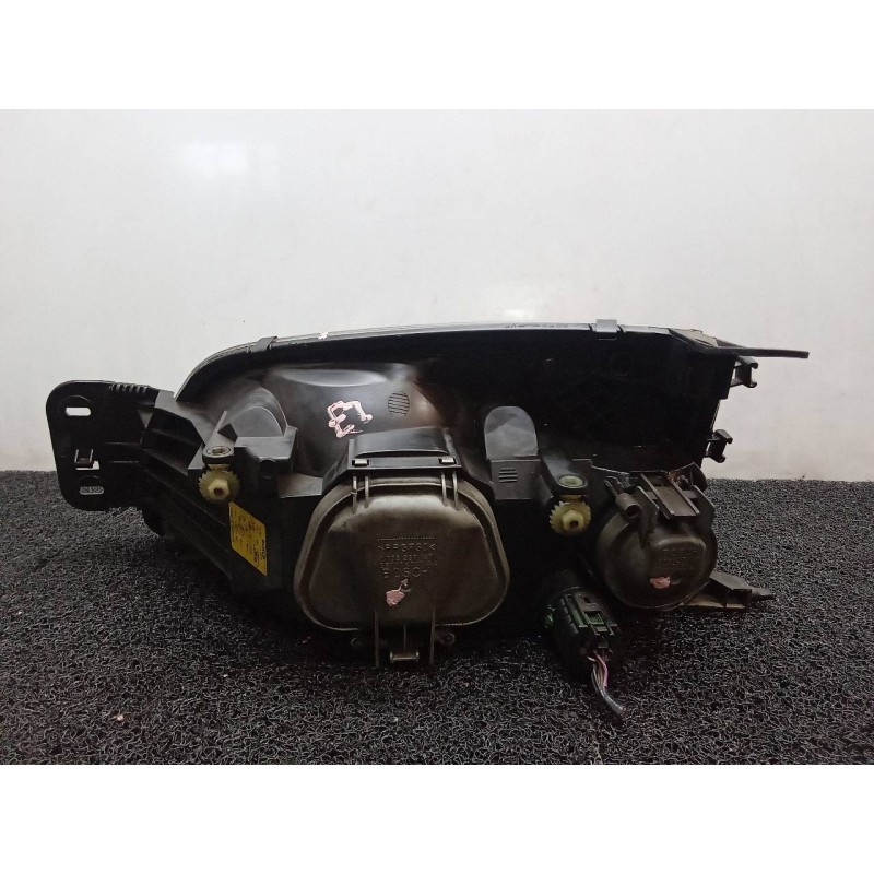 Recambio de faro derecho para ford courier 1.8d referencia OEM IAM 0301173302 YS6113005AK - Blanco 3
