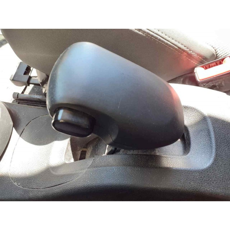 Recambio de palanca freno para fiat 500 l (330) trekking referencia OEM IAM   