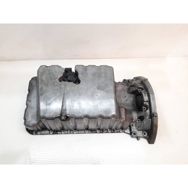 Recambio de carter para mercedes-benz vito (w638) caja cerrada 108 cdi  (638.094) referencia OEM IAM R6110140202 - Blanco 4