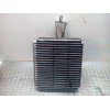 Recambio de evaporador aire acondicionado para kia carens 2.0 turbodiesel cat referencia OEM IAM 20041201  