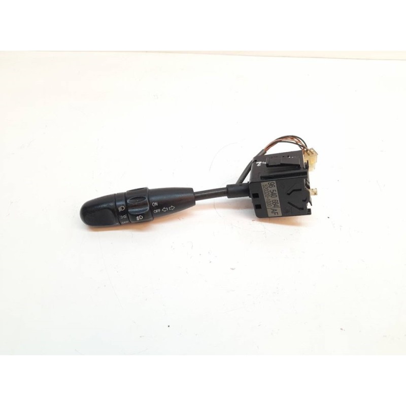 Recambio de mando luces para chevrolet kalos 1.4 sx referencia OEM IAM 96540684  