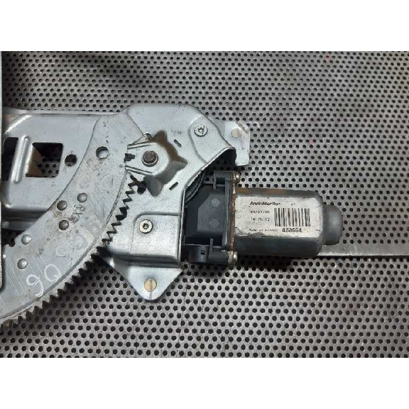 Recambio de elevalunas delantero derecho para renault kangoo (f/kc0) alize referencia OEM IAM - Blanco 2