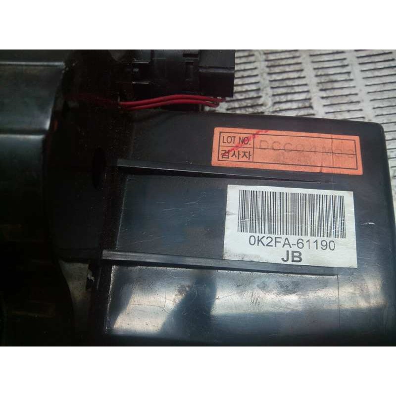 Recambio de mando climatizador para kia carens 2.0 turbodiesel cat referencia OEM IAM 0K2FA61190 - Verde 3