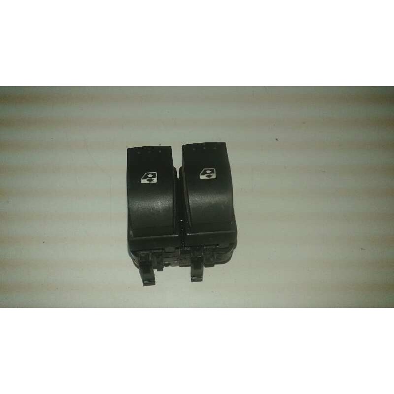 Recambio de mando elevalunas delantero izquierdo para renault laguna ii (bg0) 1.9 dci diesel referencia OEM IAM   