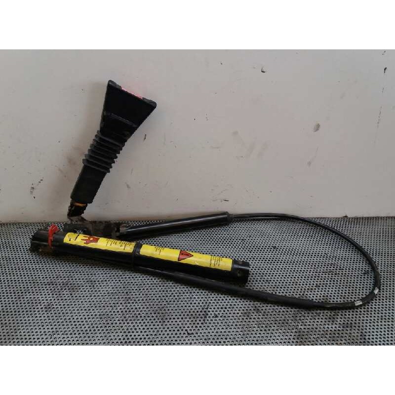 Recambio de pretensor airbag derecho para opel astra f berlina básico referencia OEM IAM   