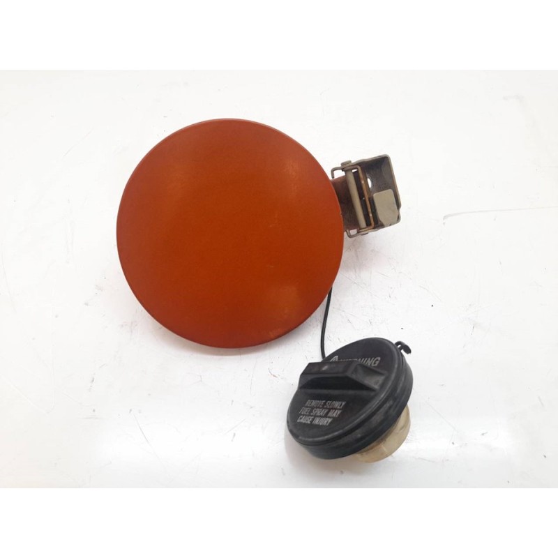 Recambio de tapa exterior combustible para suzuki swift berlina (mz) gl (5-ptas.) referencia OEM IAM   