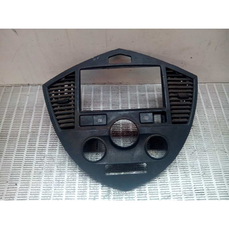 Recambio de consola central para kia carens 2.0 turbodiesel cat referencia OEM IAM   