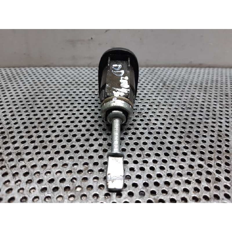 Recambio de bombin puerta delantera derecha para seat arosa (6h1) star referencia OEM IAM - Rojo 3