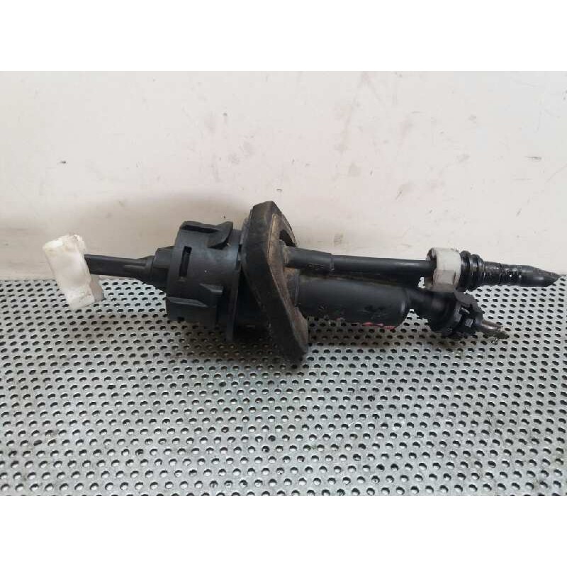 Recambio de bomba embrague para ford focus berlina (cap) trend referencia OEM IAM 3M517A543AE  