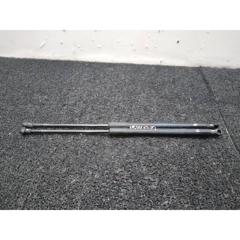 Recambio de amortiguadores maletero / porton para bmw serie 1 lim. (f20) 116d referencia OEM IAM   
