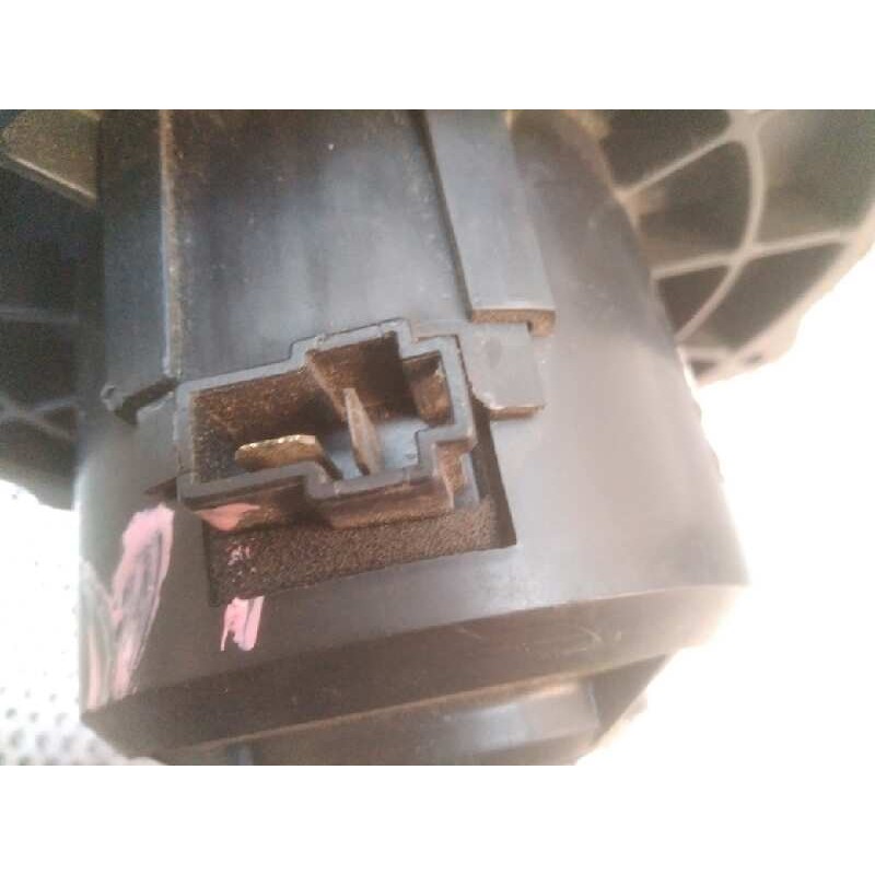 Recambio de motor calefaccion para hyundai h 1 2.5 crdi cat referencia OEM IAM 50A1F04MY - Blanco 3