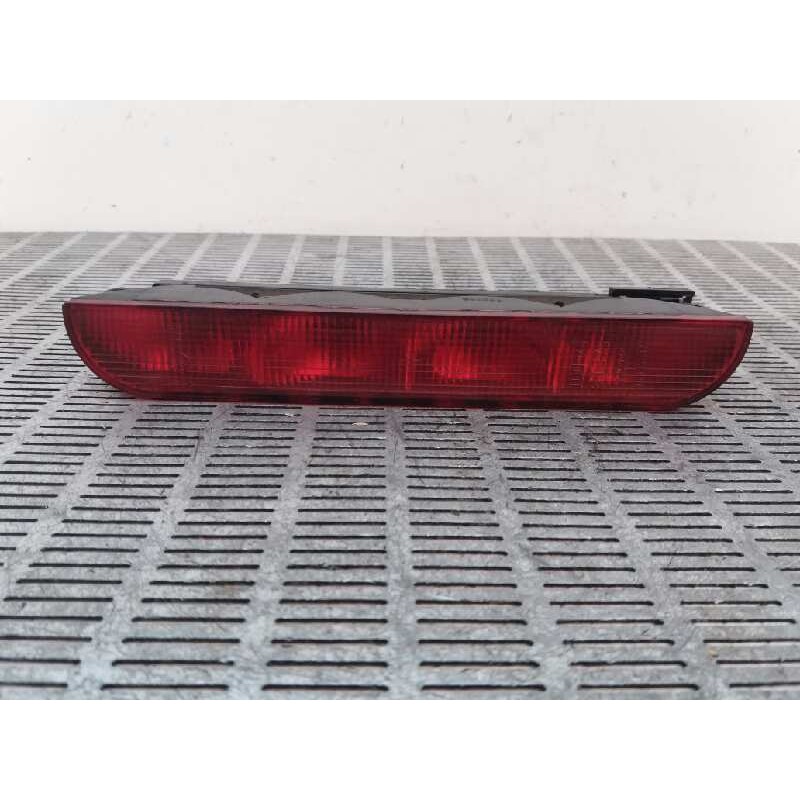 Recambio de luz central de freno para fiat bravo (182) 1.9 jtd cat referencia OEM IAM   