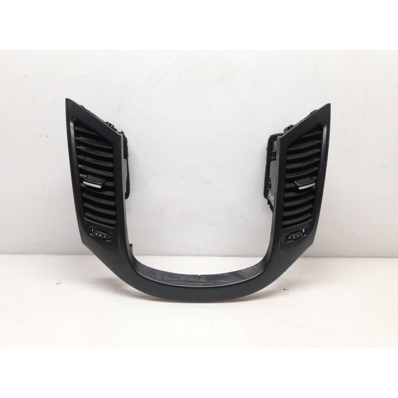 Recambio de consola central para chevrolet orlando lt+ referencia OEM IAM   