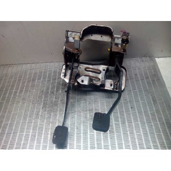 PEDAL EMBRAGUE 