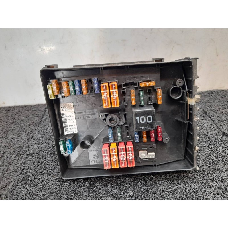 Recambio de caja reles / fusibles para volkswagen golf v berlina (1k1) sportline referencia OEM IAM 1K0937125  
