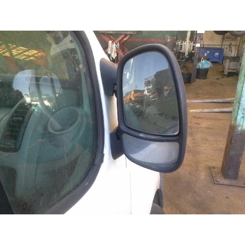 opel vivaro del año 2005