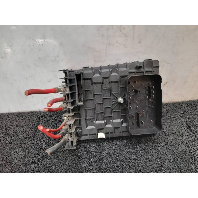 Recambio de caja reles / fusibles para volkswagen golf v berlina (1k1) sportline referencia OEM IAM 1K0937125 2