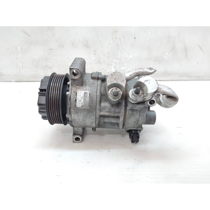 Recambio de compresor aire acondicionado para dodge caliber se referencia OEM IAM 4471905068  