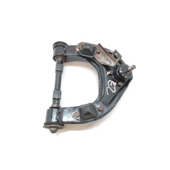 BRAZO SUSPENSION SUPERIOR DELANTERO DERECHO 