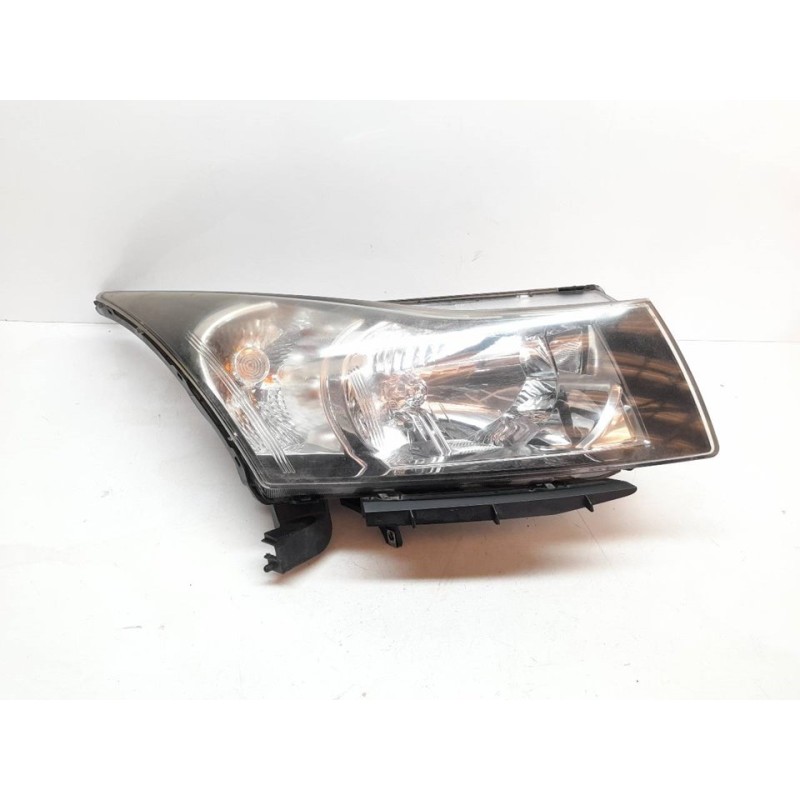 Recambio de faro derecho para chevrolet cruze lt referencia OEM IAM - Negro 3