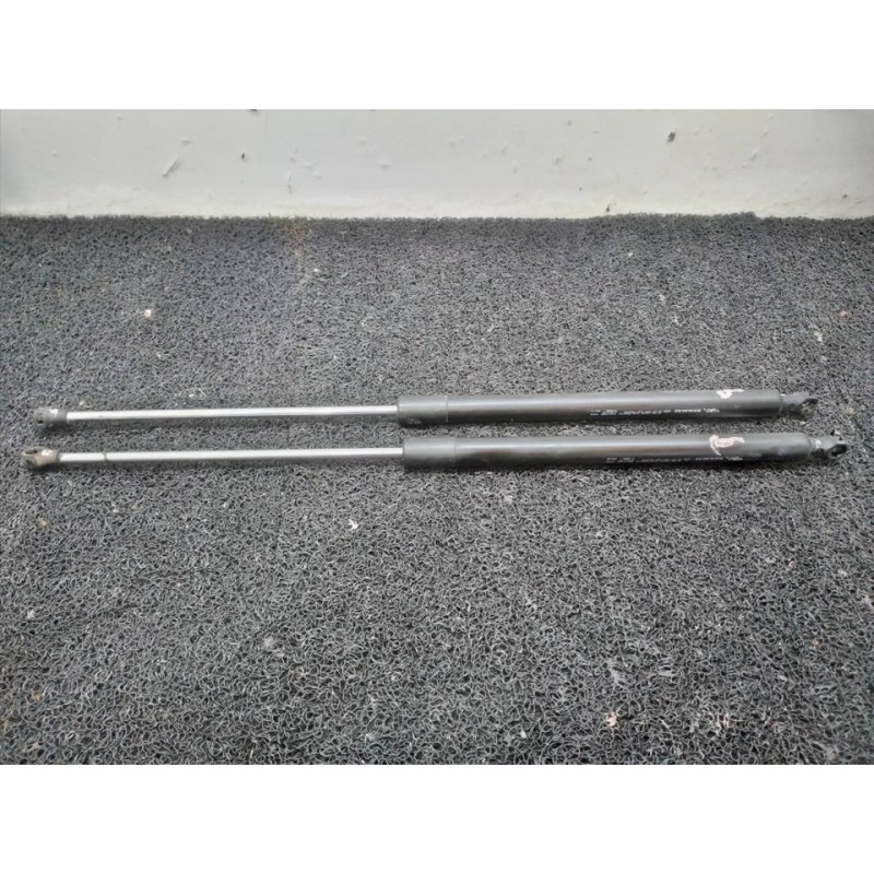 Recambio de amortiguadores maletero / porton para renault laguna grandtour iii dynamique referencia OEM IAM   