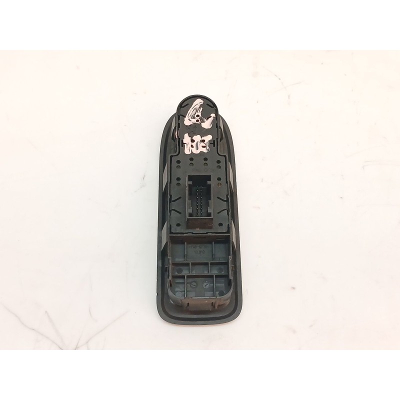 Recambio de mando elevalunas delantero izquierdo para peugeot 308 confort referencia OEM IAM 96565186XT - Negro 2