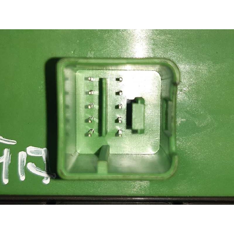 Recambio de mando elevalunas delantero izquierdo para seat leon (1p1) sport referencia OEM IAM 1P1867171A - Rojo 2